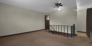 1 Bedroom Townhouse Apartment Gallery 13