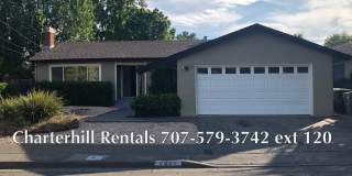 Bennett Valley home, single level, with pool! Gallery 1