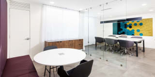 Living at NoHo Gallery 28