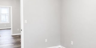 Brand New Luxury 3BR Top Floor Apartment | Washer/Dryer | Easy NYC Commute | Pet Friendly Gallery 18