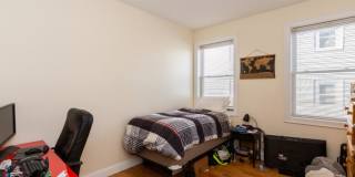182 Calumet St. Gallery 10