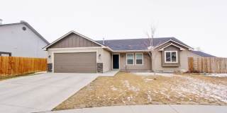 Single-Level Home on Quiet Cul-De-Sac Gallery 1