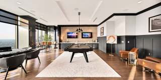 The Ellis Gallery 38