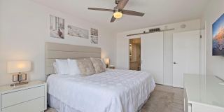 6145 SUN BOULEVARD Gallery 23
