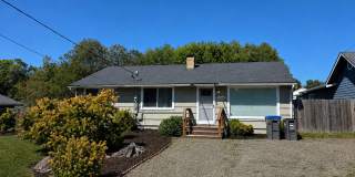 *Available Now* Conveniently located 3 bed rambler in Central Kitsap with fenced back yard Gallery 1