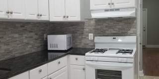 Baltimore - 3 Bedrooms and 1.5 baths Available! Gallery 3