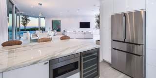 1542 Blue Jay Way Gallery 6