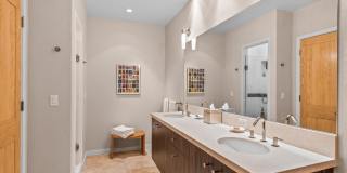 66 Alpine Court Gallery 30