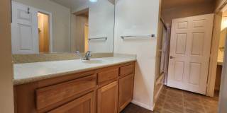 Luxury 1 bedroom condo unit on the 3rd Floor just off the "South LV Strip" Gallery 20