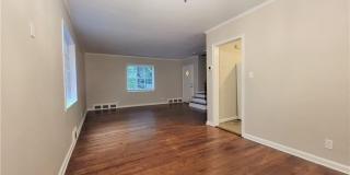 1321 Stillwood Drive NE Unit B Gallery 3