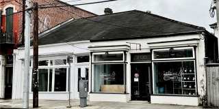 2126 MAGAZINE Street Gallery 1