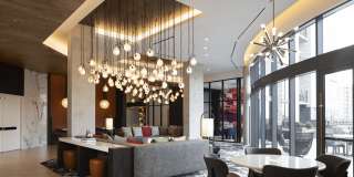 Solaire 8200 Dixon Gallery 8