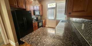 2 Bedroom Condo in Shaw Available to Rent Gallery 6