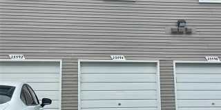 23594 N ROCKLEDGE Gallery 2