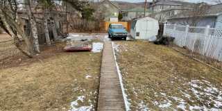 AVAILABLE JULY - 3 BEDROOM/1.5 BATHROOM HOME Gallery 28