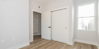 820 N 40th Street Gallery 26