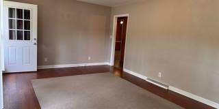 2 BED, 2 BATH BRICK HOME LOCATED IN ASHEBORO! Gallery 4