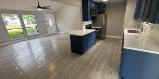 Newly renovated, WOW this will rent quick! Gallery 8