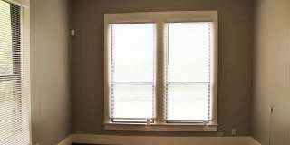 812 Burleson Street Gallery 20