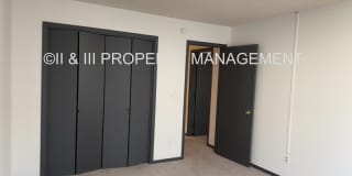 9219 Central Street Gallery 15