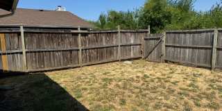 3 bedroom 1.5 bathroom duplex Gallery 10