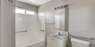 Madison East Gallery 31