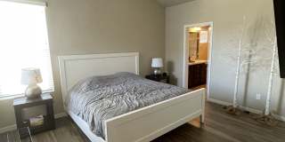 3002 Comet Street Gallery 6