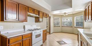 744 CRESTA MIRA Drive Gallery 12