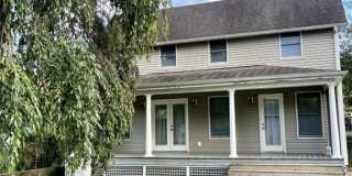 29 1/2 Woolsey Avenue Gallery 1