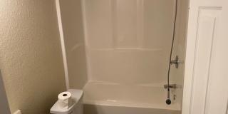 Knoxville 37920 - 3 bedroom, 2 bath home with fenced yard- Contact Ed Johnson (865) 924-5045 Gallery 7