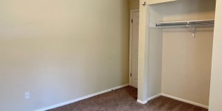 Cute House with Amazing Yard! Gallery 13