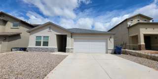 Stunning  3 bedroom, 2.5 bathroom in West El Paso! Gallery 1