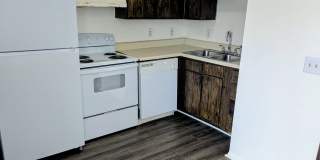 1031 Harold Drive - 1 Gallery 1