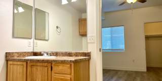 Great Condo in Roseville Gallery 7