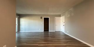 Tarzana Five Apartments Gallery 30