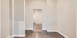 204 E 25TH Street Gallery 13