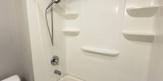 Updated 4-Bedroom Home! Gallery 28