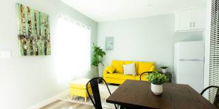 Private 2BR / 1BA Bungalow Unit in Hyde Park Section 8 Welcome! Gallery 4
