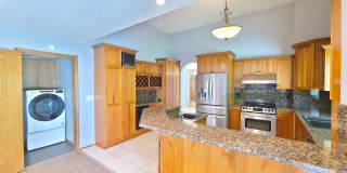 $3,400- 5 Bed / 3 Bath Beautiful Home in Upper South Hill Gallery 11