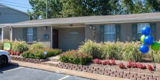 Crossings at Madison Gallery 9