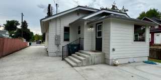 Beautiful Home in Downtown CDA Gallery 1