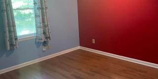 WOODFIELD Gallery 24