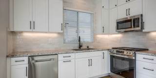 622 W Julianna Gallery 1