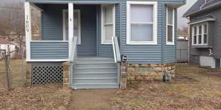 1609 West Martin Street Gallery 1