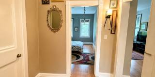 1 Bedroom / 1 Bathroom Apartment in Downtown Easton Gallery 4