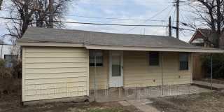 1615 1/2 N Main St Gallery 3