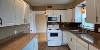 Charming Ranch Home in Morton Meadows – Updated & Full of Character Gallery 10