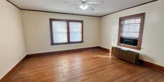 Massive 4 Bedroom, 2 Bath Brick Home Gallery 17