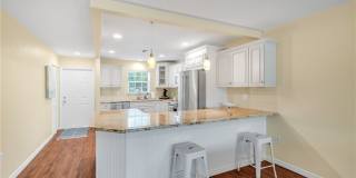 900 JASMINE LANE 203A Gallery 1