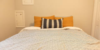 Charming 2BR Condo in Atlanta Gallery 17